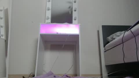 Karolinas777x online show from 16, 12, 2025