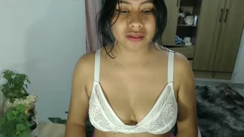 karolinecute online show from 31, 12, 2024