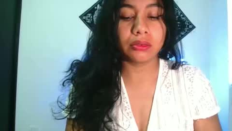 karolinecute online show from 15, 1, 2025