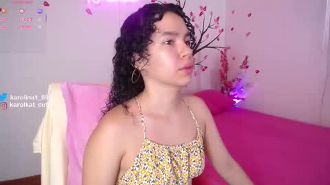 Snapshot of karolkat_1 chatting on 2, 10, 2025 Karolina 3 online show from 2, 10, 2025