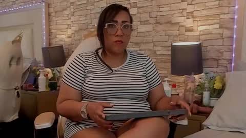 karolwestt online show from 18, 9, 2025