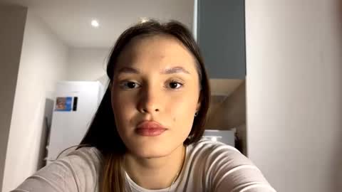 karonspurzem online show from 1, 10, 2025