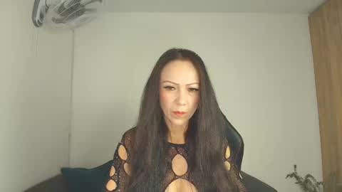 Kasandra Mature online show from 17, 2, 2025
