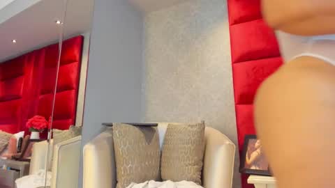 Snapshot of kassandrahall chatting on 3, 11, 2025 Kasandra Hall online show from 3, 11, 2025