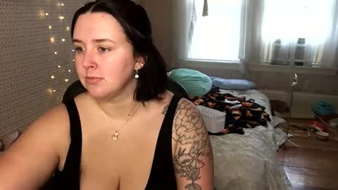 Snapshot of kassandraqueen69 chatting on 20, 10, 2025 Kass online show from 20, 10, 2025