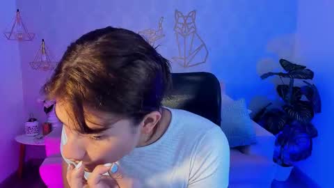 Snapshot of kassmonroe chatting on 14, 9, 2025 kassmonroe online show from 14, 9, 2025