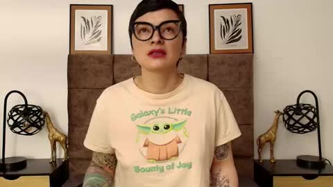 kat paradisse online show from 27, 9, 2025