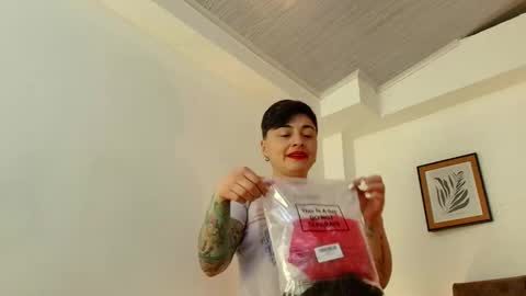 kat paradisse online show from 8, 1, 2026