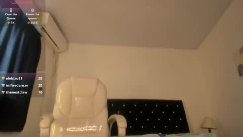 Snapshot of katalella_ds chatting on 29, 11, 2025 kata online show from 29, 11, 2025