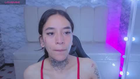 kataleya_t online show from 19, 11, 2025