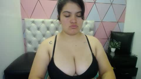 katalina santana25 online show from 9, 3, 2026