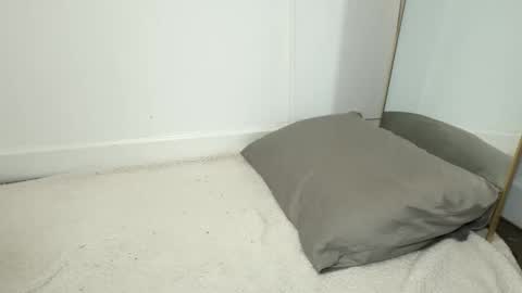 katarasimon online show from 10, 1, 2026