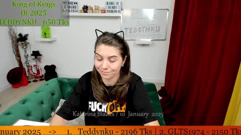 Snapshot of katarina_blades chatting on 11, 1, 2025 online show from 11, 1, 2025