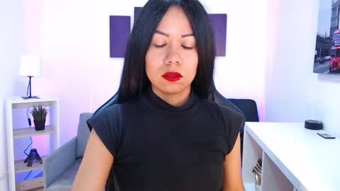 Kate  online show from 28, 10, 2025