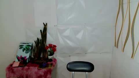 Snapshot of kate_romance chatting on 23, 12, 2024 Kate online show from 23, 12, 2024