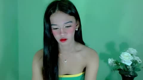 Snapshot of kate_romance chatting on 8, 1, 2025 Kate online show from 8, 1, 2025