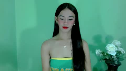 Snapshot of kate_romance chatting on 8, 1, 2025 Kate online show from 8, 1, 2025