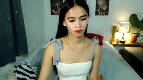 Snapshot of kate_romance chatting on 2, 10, 2025 Kate online show from 2, 10, 2025