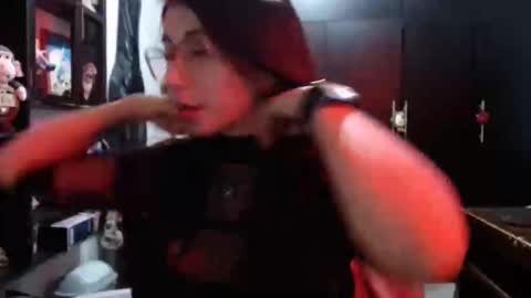 Kateeen18 online show from 22, 12, 2025