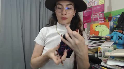 kate keith but here i prefer My Goddess independient model online show from 6, 12, 2024
