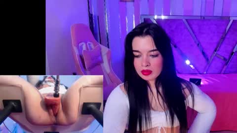 Snapshot of kateleeh_ chatting on 24, 11, 2025 Kate online show from 24, 11, 2025