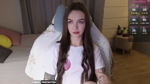 Snapshot of kateleoo chatting on 17, 1, 2025 Im Kate online show from 17, 1, 2025