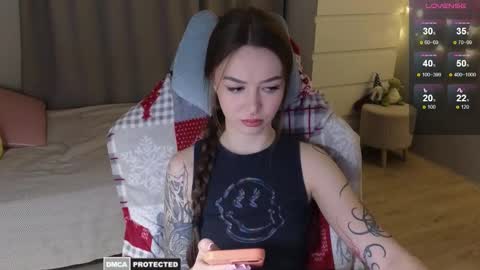Snapshot of kateleoo chatting on 11, 3, 2025 Im Kate online show from 11, 3, 2025