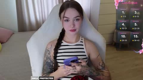 Snapshot of kateleoo chatting on 22, 9, 2025 Im Kate online show from 22, 9, 2025