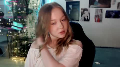 Lisa online show from 10, 2, 2025