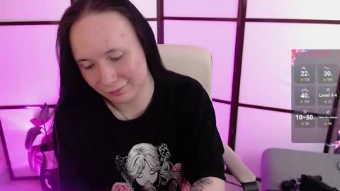 Snapshot of katherine_reinhart chatting on 9, 11, 2025 katherine_reinhart online show from 9, 11, 2025