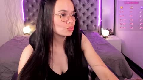 kathh_latorre online show from 23, 2, 2025