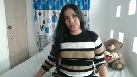 Snapshot of kathiie_ chatting on 20, 2, 2025 K A T H I E online show from 20, 2, 2025