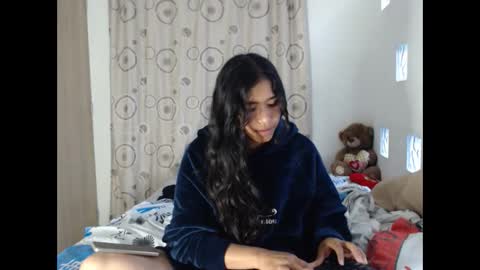 Snapshot of kathiie_ chatting on 20, 9, 2025 K A T H I E online show from 20, 9, 2025