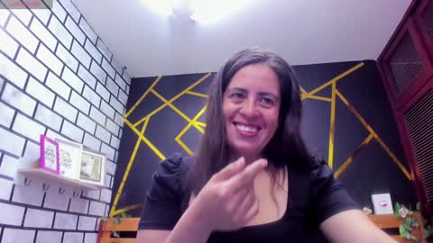 Paola online show from 14, 1, 2025