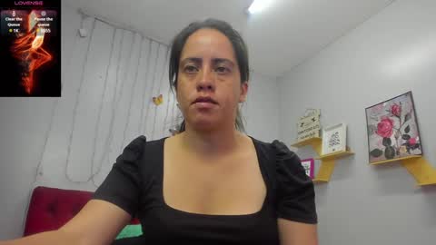 Paola online show from 5, 2, 2025