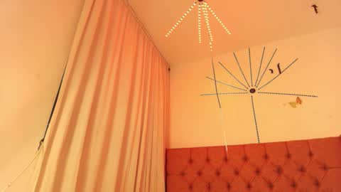 Katherine  online show from 21, 10, 2025