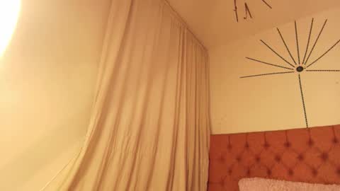 Katherine  online show from 14, 2, 2026