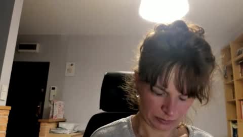 Snapshot of kathysky40 chatting on 24, 11, 2025 KATHY online show from 24, 11, 2025