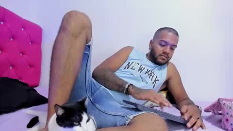 katalina y Daniel online show from 24, 1, 2025