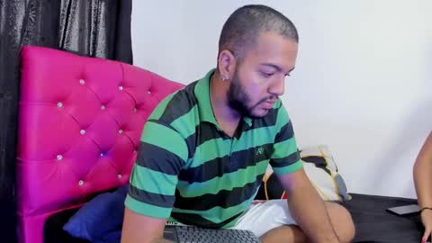 katalina y Daniel online show from 3, 2, 2025