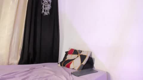katalina y Daniel online show from 3, 10, 2025