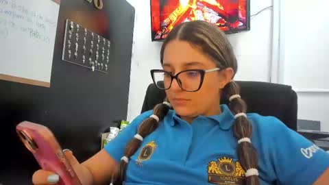 Khaterine online show from 6, 3, 2025