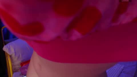 Snapshot of katie_deville chatting on 1, 3, 2025 Katie Deville online show from 1, 3, 2025