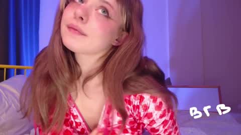 Snapshot of katie_deville chatting on 2, 3, 2025 Katie Deville online show from 2, 3, 2025