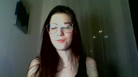 Snapshot of katie_foxi chatting on 23, 1, 2025 katie_foxi online show from 23, 1, 2025