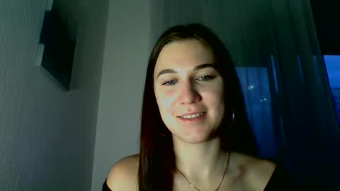 Snapshot of katie_foxi chatting on 13, 9, 2025 katie_foxi online show from 13, 9, 2025
