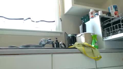 Snapshot of katieericson13 chatting on 10, 2, 2025 Kate online show from 10, 2, 2025