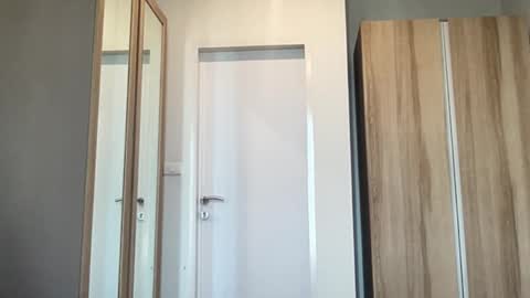 Katie online show from 10, 3, 2026