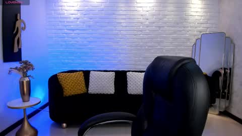 Snapshot of katiestonne chatting on 14, 10, 2025 Kate Stonne online show from 14, 10, 2025