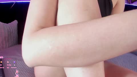 .... Katniss .... online show from 5, 12, 2025